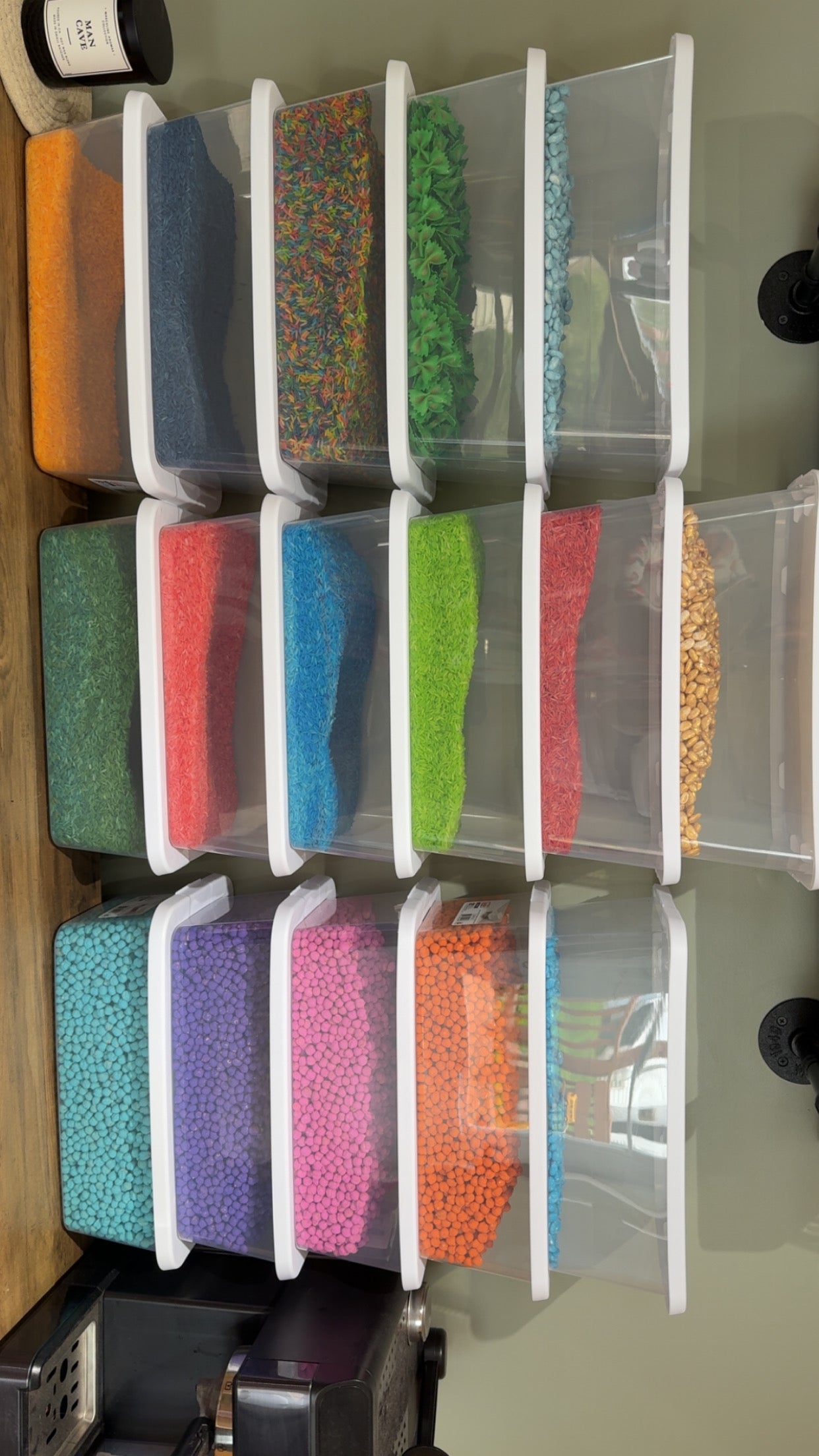 8 cups (2 pound) of colored rice